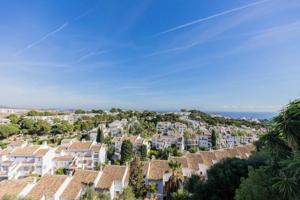 Apartamento en venta en Mijas, Riviera del Sol photo 0