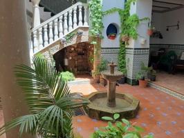 Casa en venta en Cazorla, Cazorla photo 0