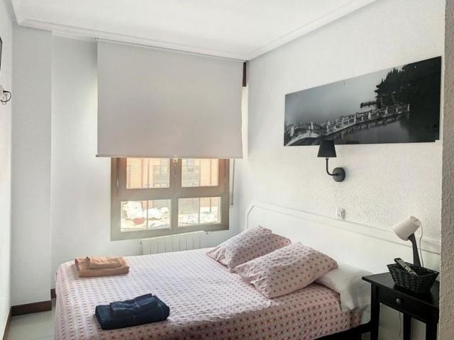 Piso en venta en Santoña, Santona photo 0