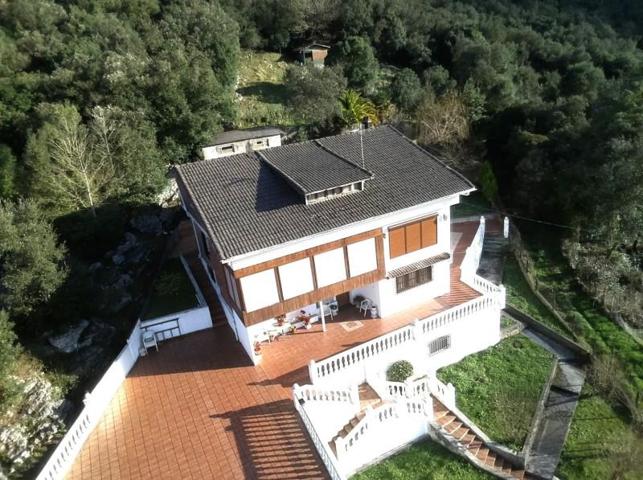 Casa en venta en Ramales de la Victoria, Centro Ramales photo 0