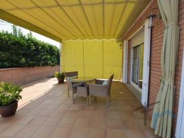 Chalet en venta en Piera photo 0