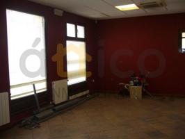 Local comercial en venta en Tordesillas photo 0