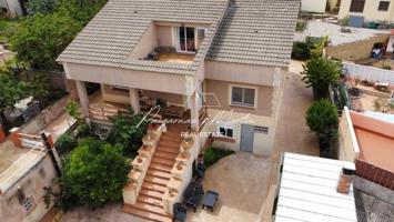 Casa en venta en Sant Salvador de Guardiola, Sant Salvador De Guardiola photo 0