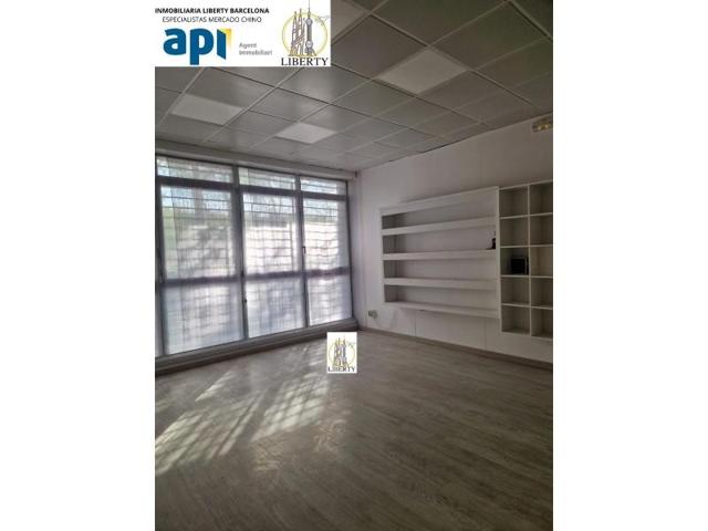 Planta baja en venta en Barcelona, Porta photo 0