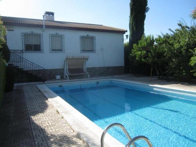 Casa en venta en Pinos Puente, Pinos Puente photo 0