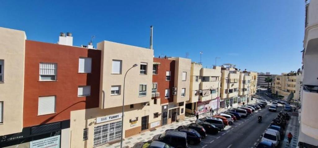 Apartamento en venta en Nerja, Centro photo 0