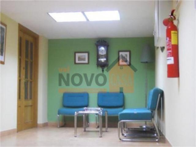 Local comercial en venta en Silla, Área de Silla photo 0