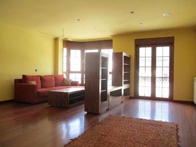 Piso en venta en Lugo, Centro photo 0