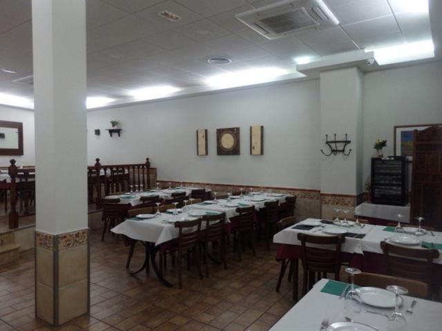 Local comercial en venta en Reus, Avda. Paisos Catalans photo 0