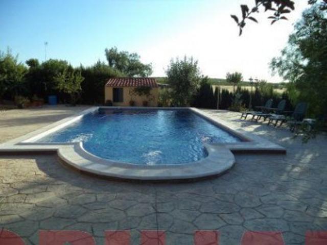 Chalet en venta en Almendralejo, San Marcos - Cuartos de Tiza photo 0