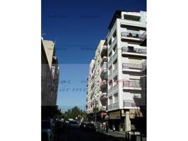 Piso en venta en Granada photo 0