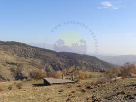 Casa con terreno en venta en Bérchules photo 0