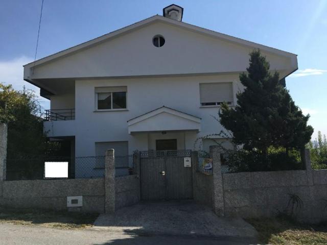 Chalet en venta en Moaña, Tiran photo 0