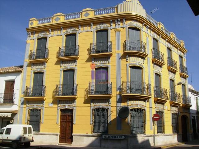 Casa en venta en Moral de Calatrava, Centro photo 0