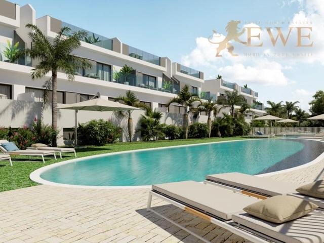 Apartamento en venta en Torrevieja photo 0