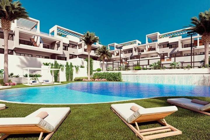 Aticos en venta en Torrevieja, Los Altos photo 0