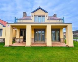 Casa en venta en Hazas de Cesto, Hazas De Cesto photo 0