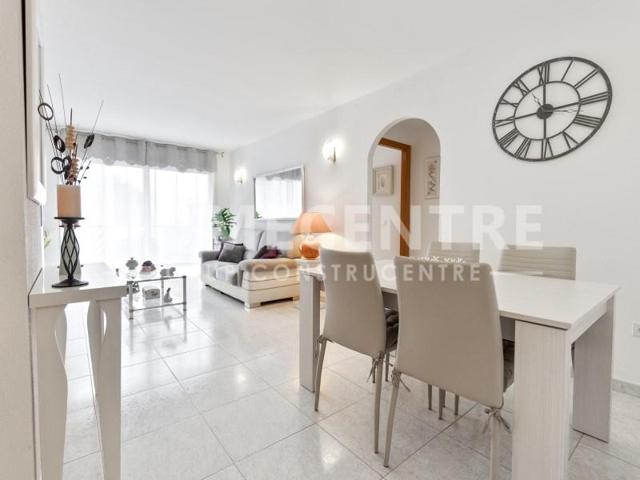 Apartamento en venta en Roses photo 0