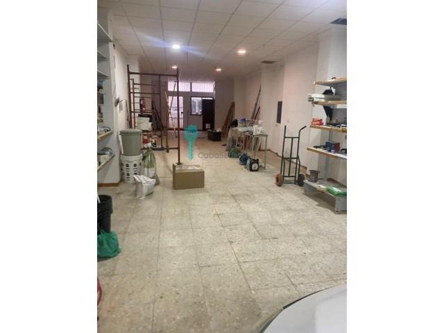 Piso en venta en Utrera photo 0