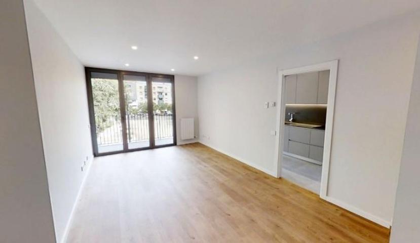 Apartamento en venta en Barcelona photo 0