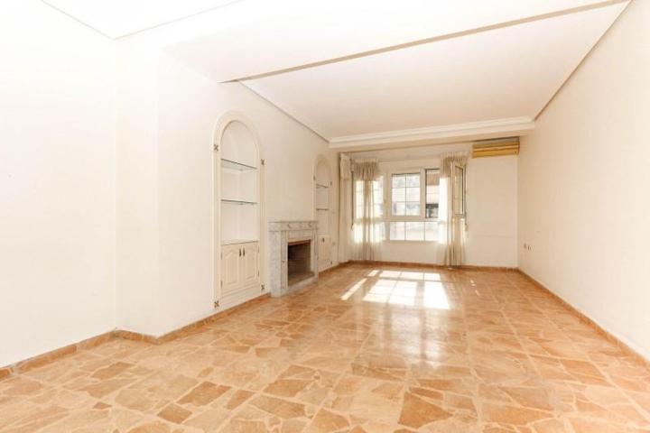 Apartamento en venta en Torrevieja, Torrevieja photo 0