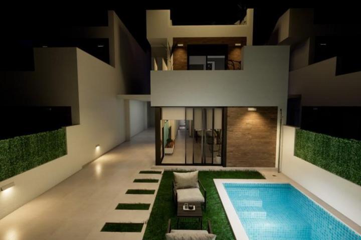 Chalet en venta en Los Alcázares, Los Alcazares photo 0