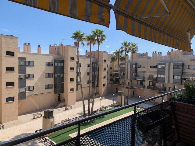 Piso en venta en Badalona, Bufala photo 0