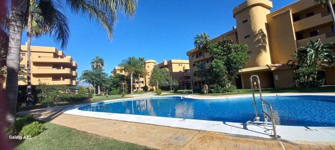 Apartamento en venta en Mijas, Calaburra - chaparral photo 0