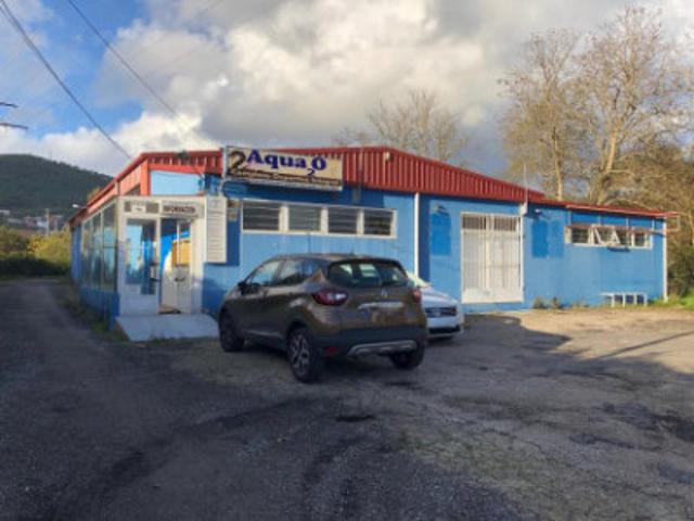 Nave industrial en venta en Cangas, Cangas photo 0