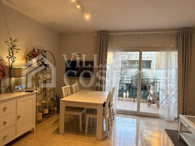 Adosada en venta en Sils photo 0