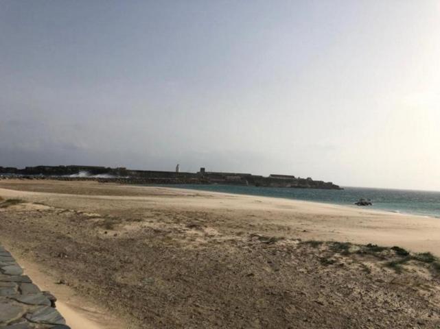 Adosada en venta en Tarifa, Centro photo 0