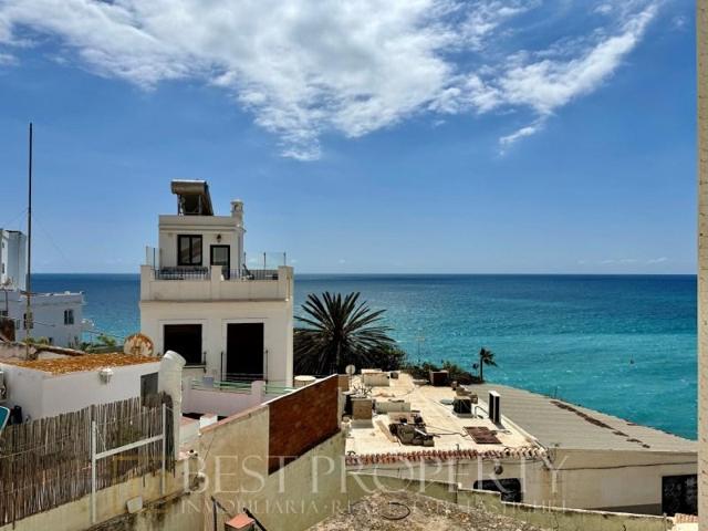 Casa en venta en Nerja photo 0