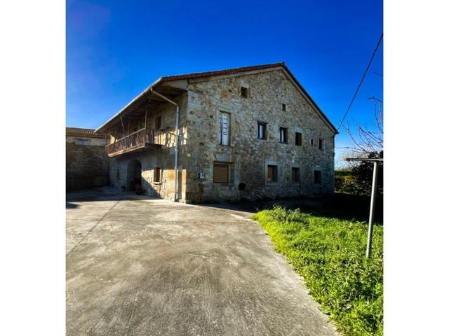 Casa en venta en Bárcena de Cicero photo 0