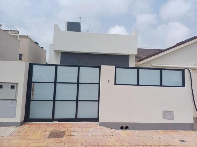 Chalet en venta en San Pedro del Pinatar, Lo Pagan photo 0