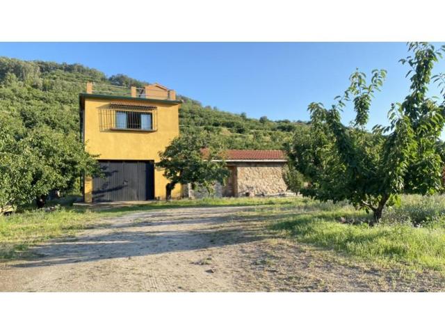 Chalet en venta en Cabezuela del Valle photo 0