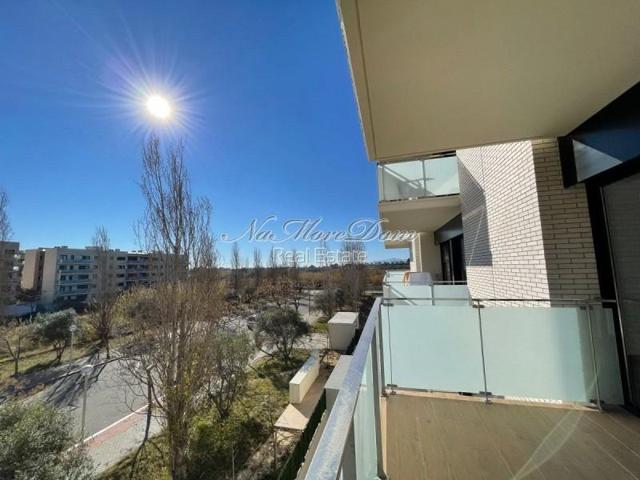 Piso en venta en Salou, Barenys photo 0