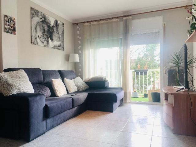 Casa en venta en Jafre photo 0