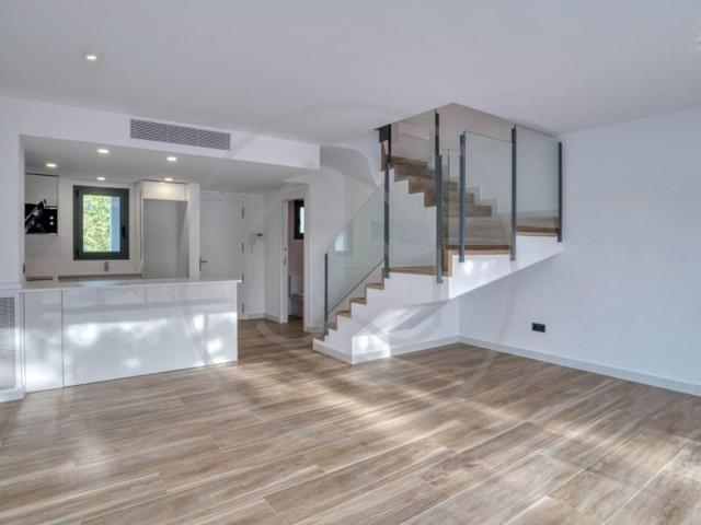 Piso en venta en Castell-Platja d'Aro, Port D'aro photo 0