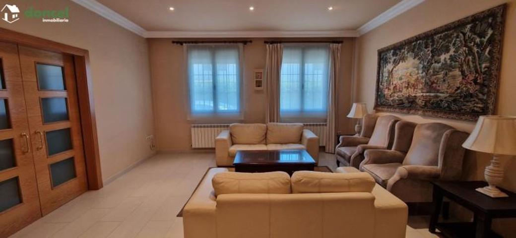 Adosada en venta en Almagro, Almagro photo 0