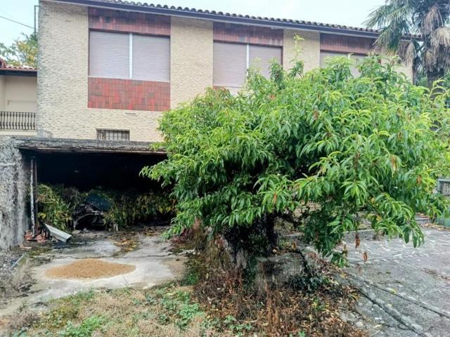 Casas de pueblo en venta en Arnuero, Arnuero photo 0