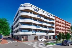 Apartamento en venta en Torrevieja, Playa de los Locos photo 0