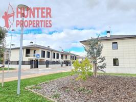 Chalet en venta en Aranda de Duero photo 0