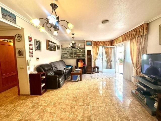 Apartamento en venta en Torrevieja, Playa del Cura photo 0