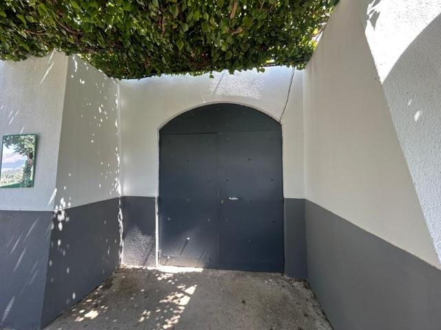 Chalet en venta en Jaén photo 0