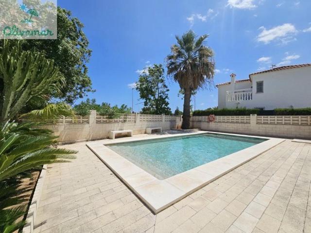 Apartamento en venta en Oliva, Oliva Nova photo 0