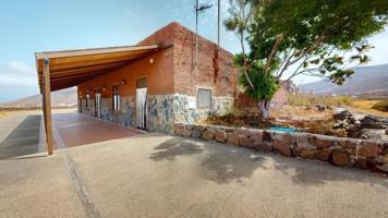 Casa en venta en Agaete, Agaete photo 0