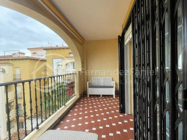 Aticos en venta en Torrevieja photo 0