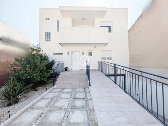 Adosada en venta en Jaén, Afueras de Jaén - Altos del Puente Nuevo photo 0