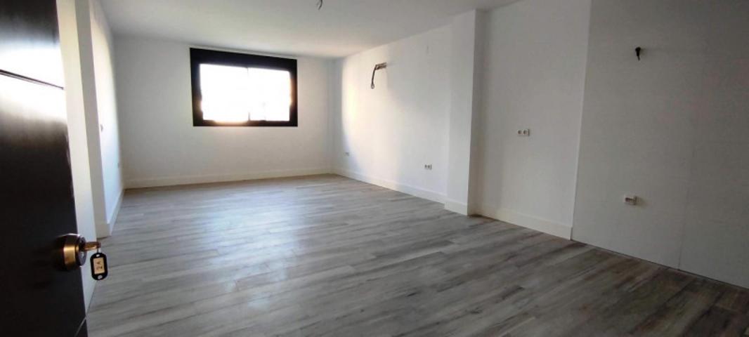 Piso en venta en Sevilla, Nervion - Calle Luis Montoto photo 0