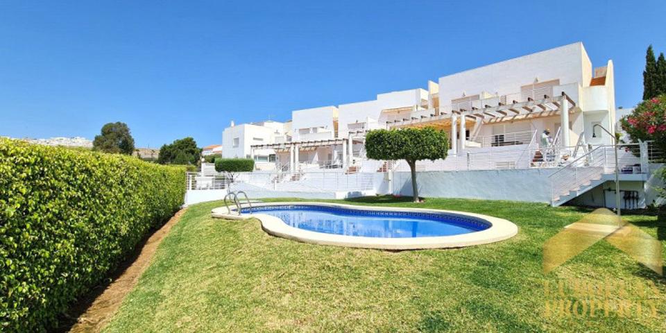 Bungalow en venta en Mojácar, Parque Comercial - Vista De Los Angeles photo 0